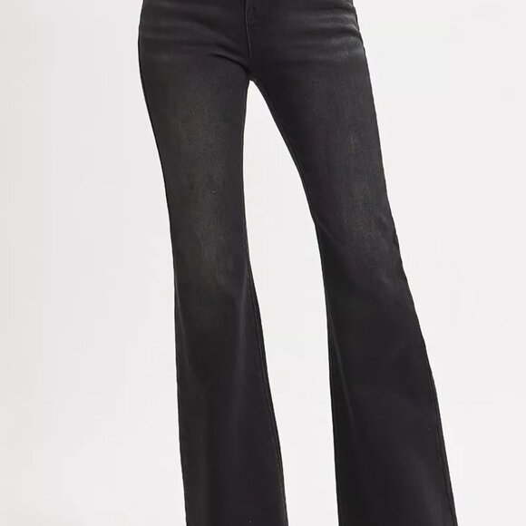 RISEN Full Size High Rise Flare Raw Cut Hem Jeans Plus Size - Picture 1 of 7